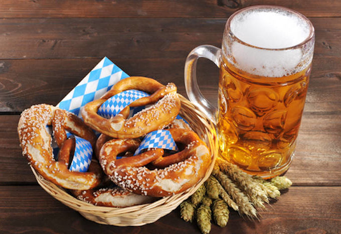 Basket of pretzels and a pint of beer.